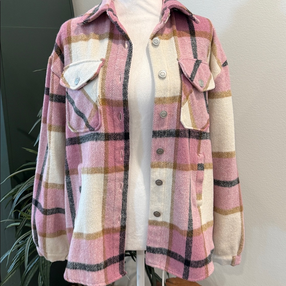 Women’s Plaid Shacket Shirt Pink and Cream Soft Long Sleeve Winter Top S - Picture 4 of 16